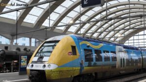 パリ_ランスとエペルネー電車