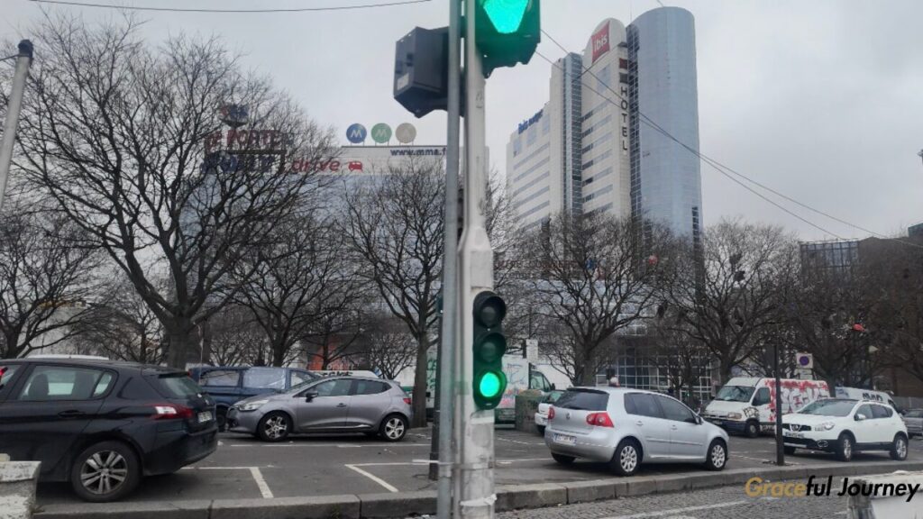 パリ_ポルトドモントルイユ